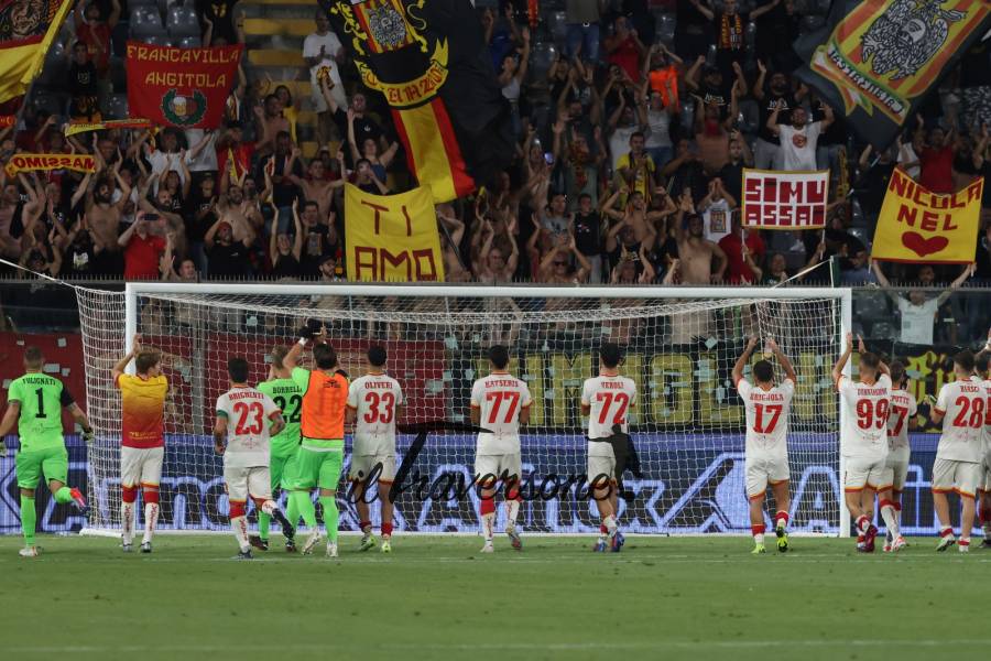 squadra cremonese zini tifosi esultanza